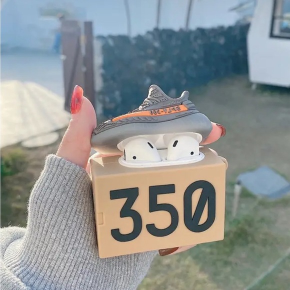 Luxury Earphone Case for AirPods 3 Silicone Soft Cover - Picture 2 of 4